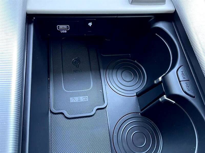 Used 2025 Hyundai Palisade Calligraphy image 49