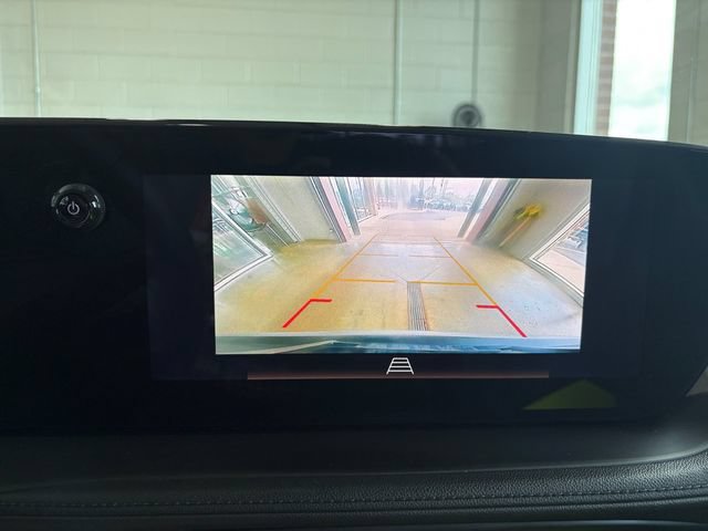 Used 2024 Buick Encore GX Preferred FWD image 24