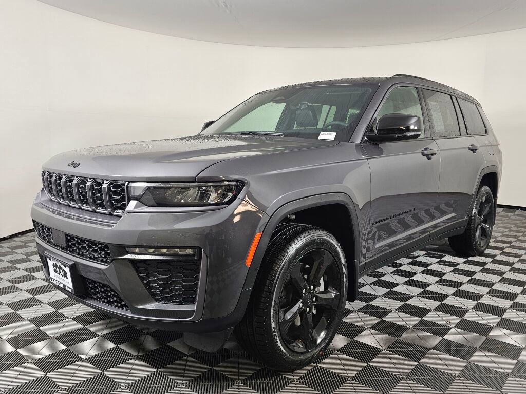 New 2026 Jeep Grand Cherokee L Limited w/ Limited Altitude Package AWD/4WD image 8