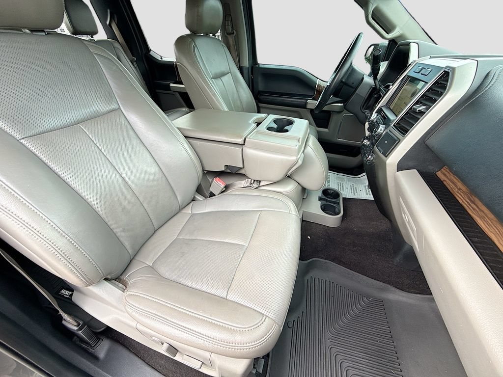 Used 2018 Ford F150 Lariat RWD image 11
