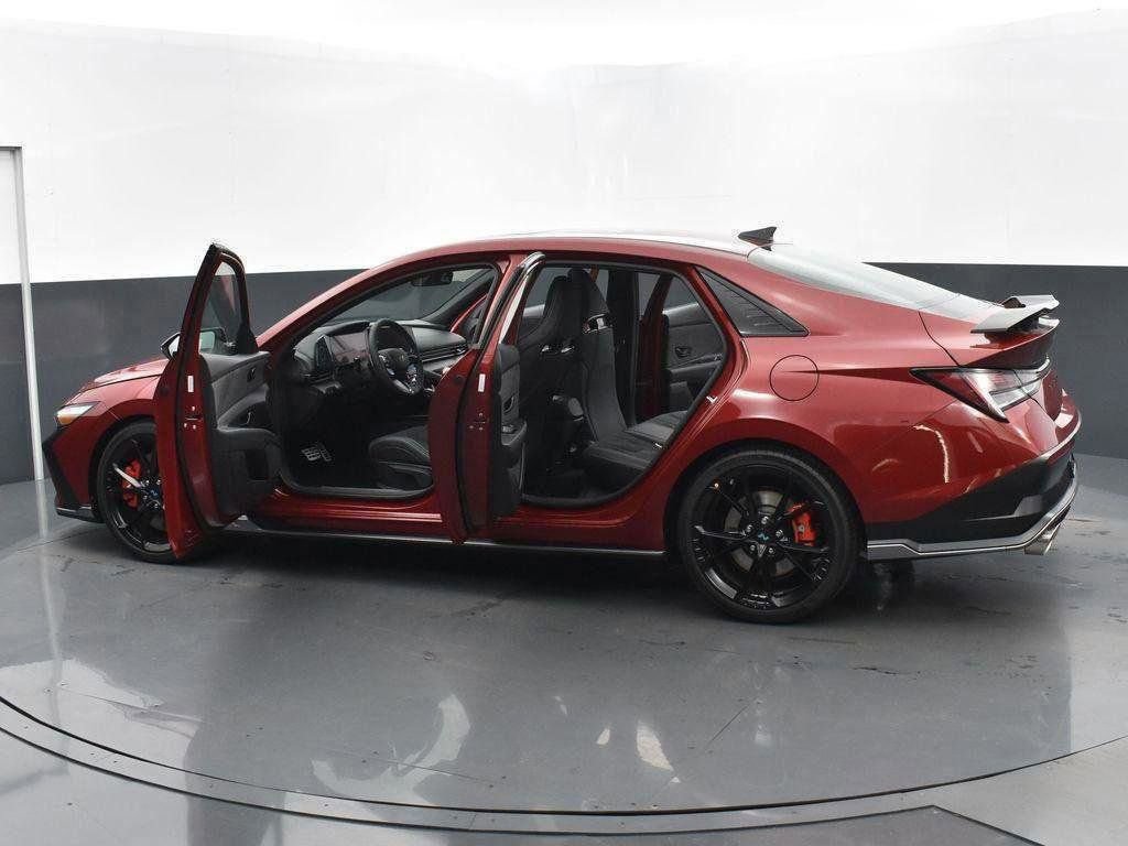 New 2025 Hyundai Elantra N image 31