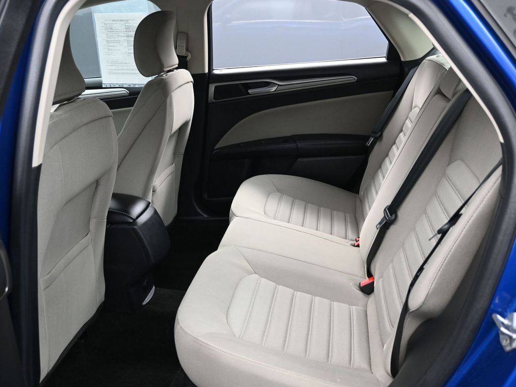 Used 2018 Ford Fusion S image 26