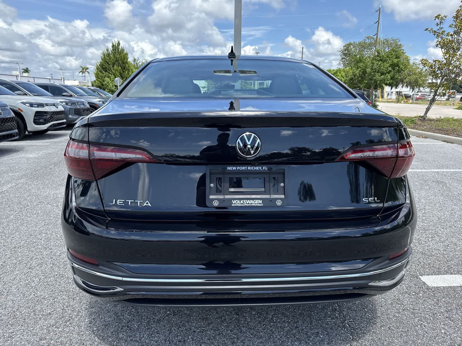 Used 2024 Volkswagen Jetta SEL FWD image 30