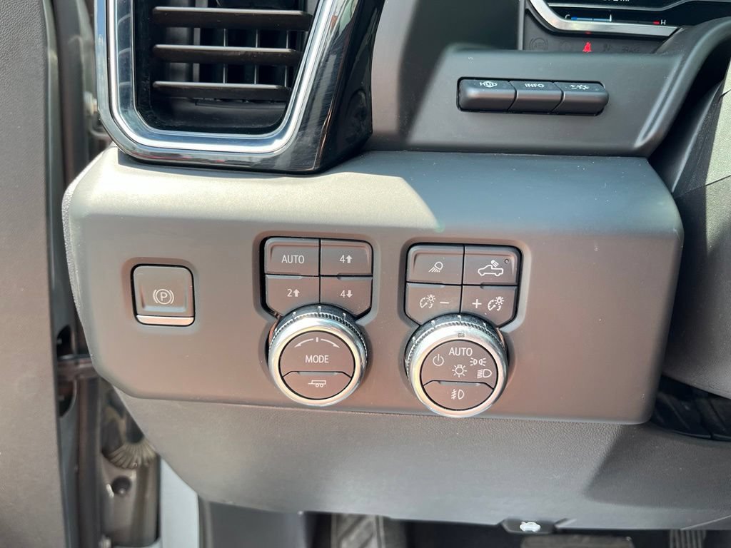 Used 2023 GMC Sierra 1500 Denali w/ Denali Reserve Package AWD/4WD image 20