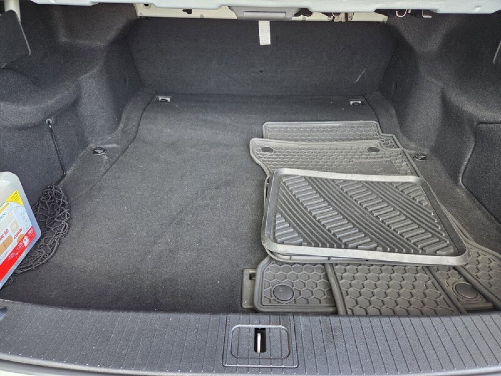 Used 2012 Mercedes-Benz E 350 BlueTEC Sedan image 17