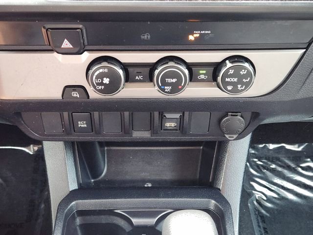 Used 2020 Toyota Tacoma SR w/ SR Convenience Package RWD image 21