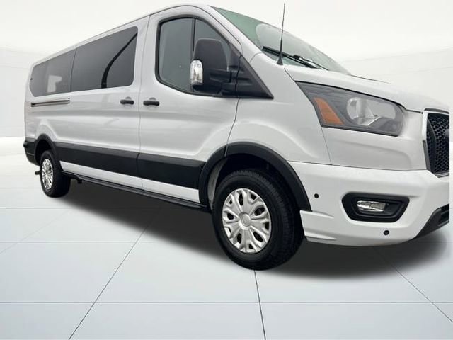Used 2024 Ford Transit 350 XLT image 7