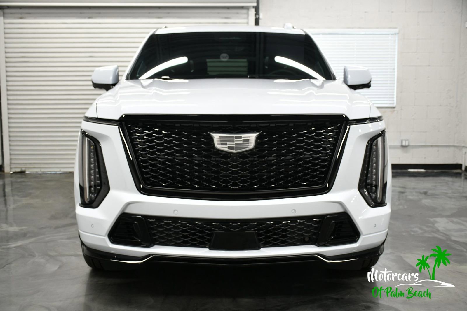 Used 2026 Cadillac Escalade V w/ LPO, ONYX Package image 18