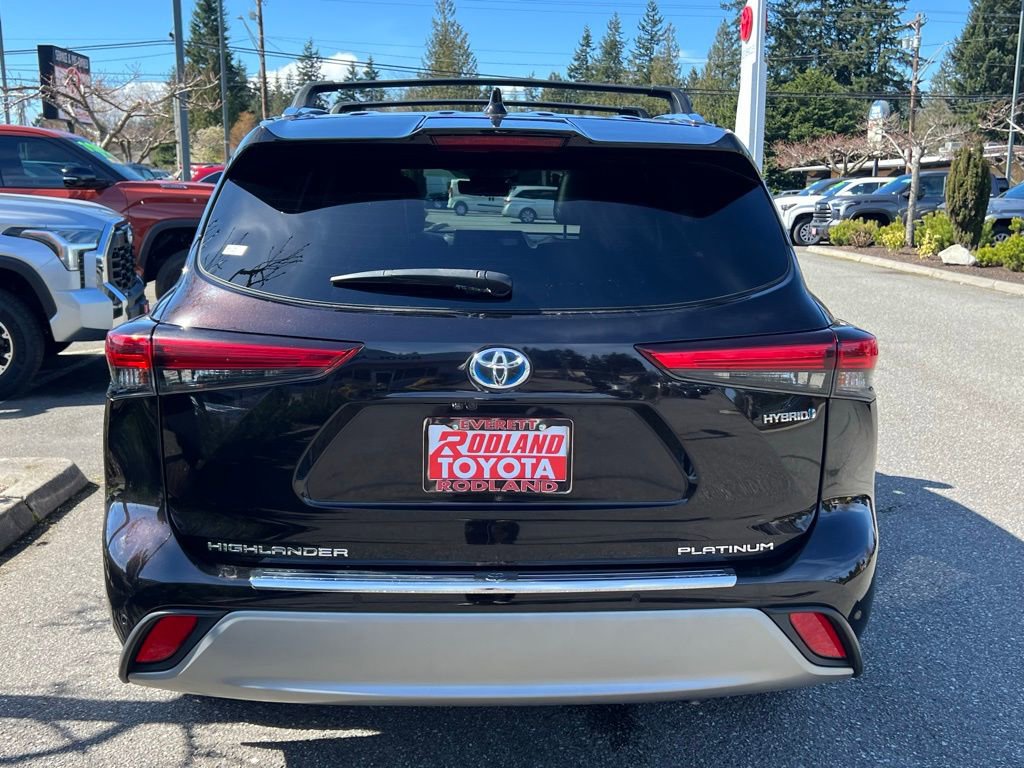 Certified 2021 Toyota Highlander Platinum AWD/4WD image 7