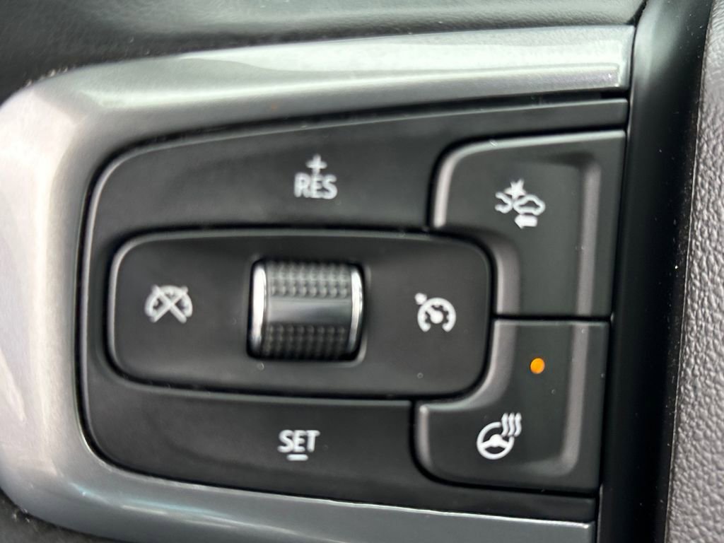 Used 2024 Chevrolet Silverado 1500 LT image 22