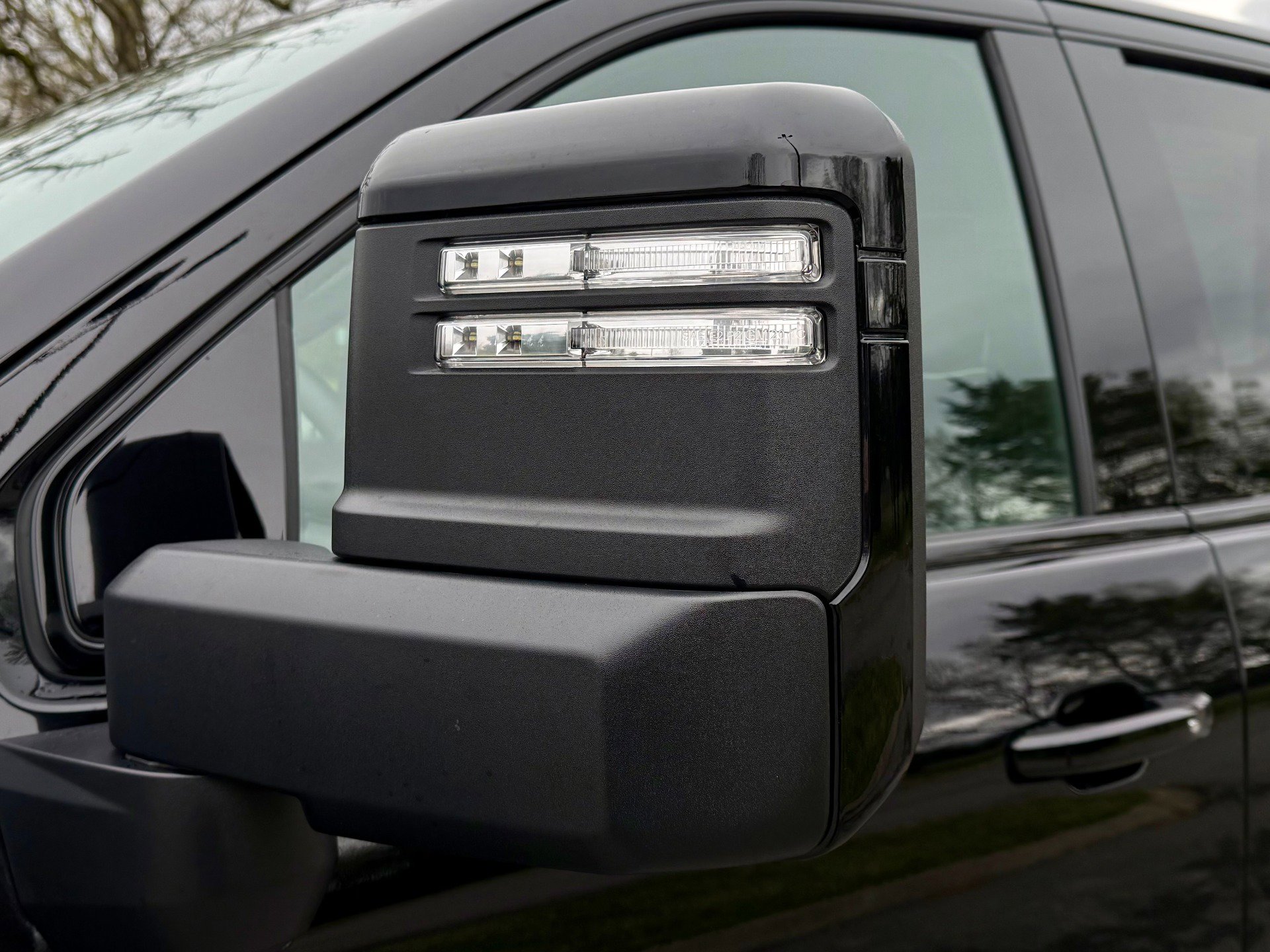 Used 2026 GMC Sierra 2500 AT4X image 16