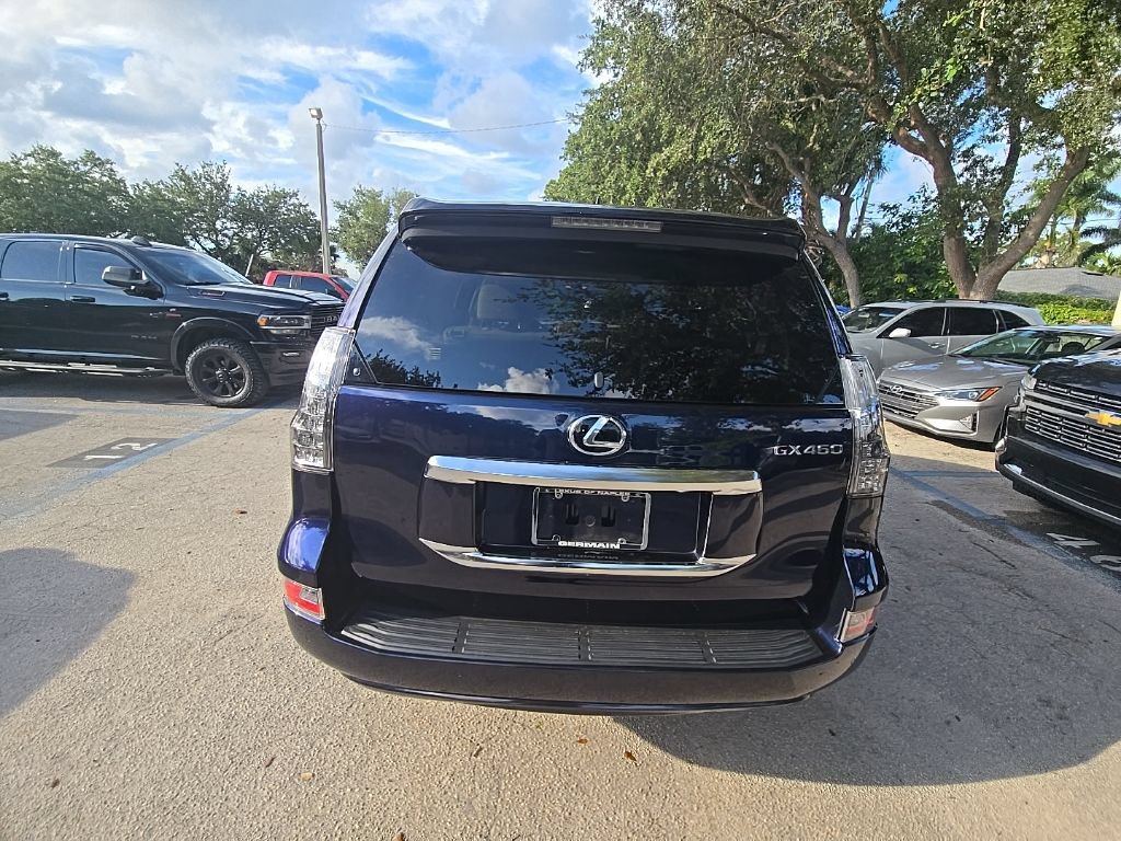 Used 2020 Lexus GX 460 Premium w/ Premium Package AWD/4WD image 7