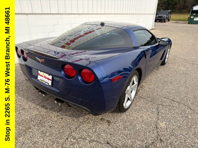 Used 2005 Chevrolet Corvette Coupe w/ Preferred Equipment Group RWD image 11