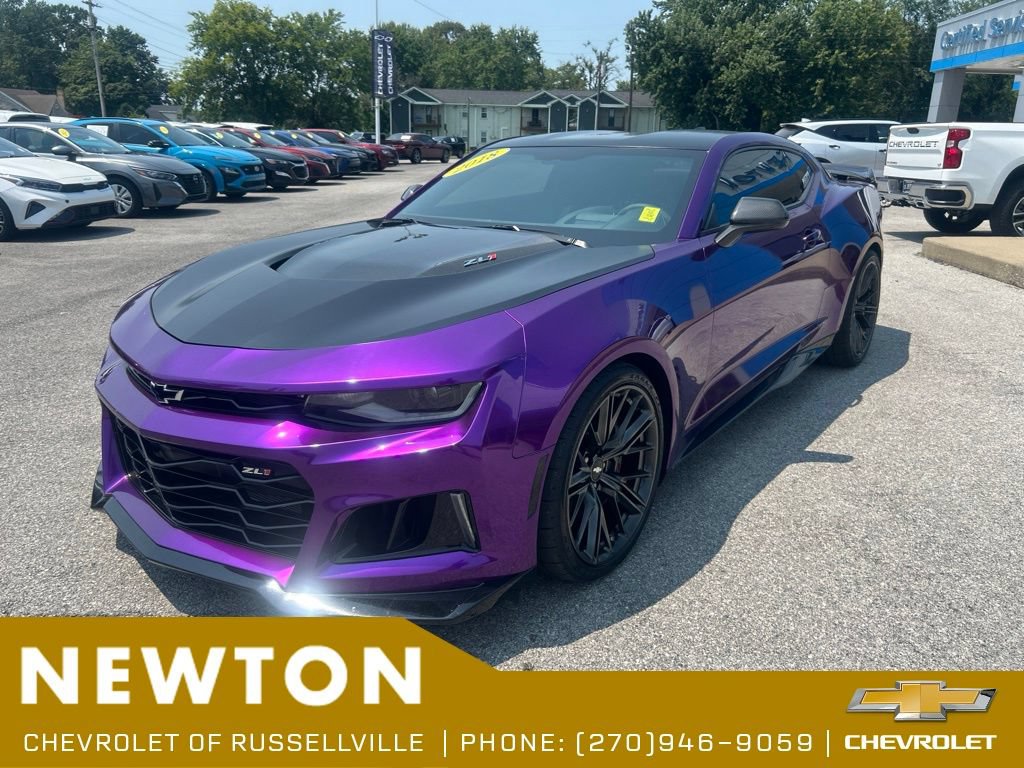 Used 2018 Chevrolet Camaro ZL1 RWD image 3