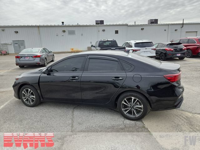 Used 2024 Kia Forte LXS FWD image 21