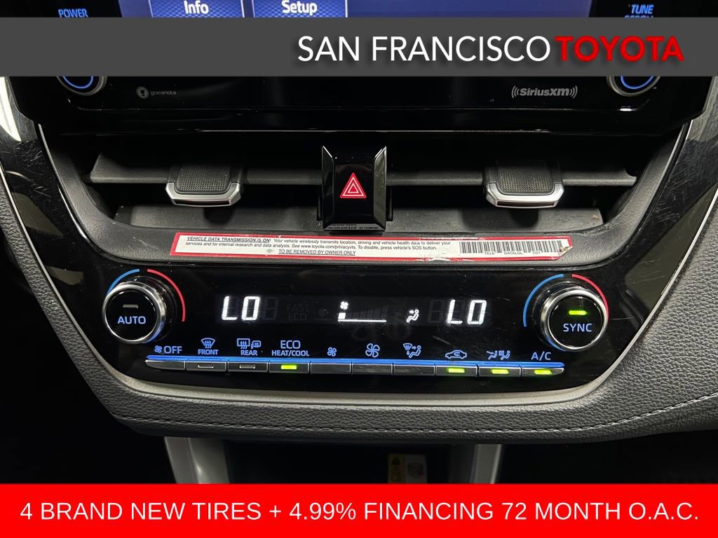 Certified 2022 Toyota Corolla Cross XLE image 28