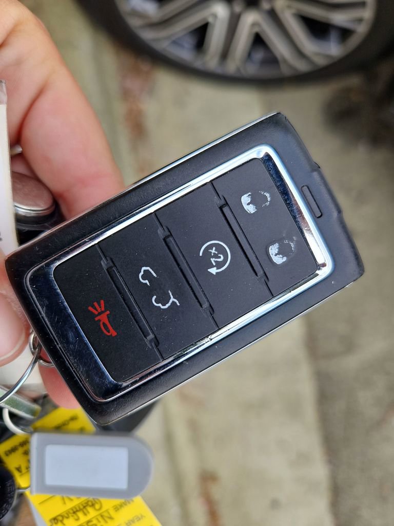 Used 2024 Jeep Wagoneer L Series II image 42