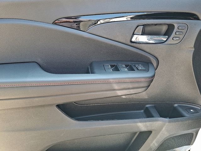 New 2026 Honda Ridgeline Black Edition image 8