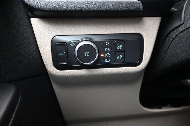 Used 2020 Ford Escape SEL FWD image 22