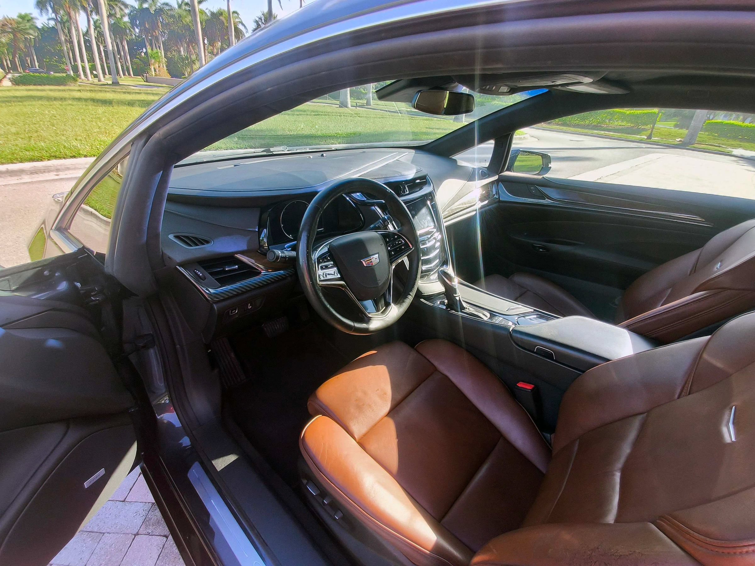 Used 2016 Cadillac ELR FWD image 22