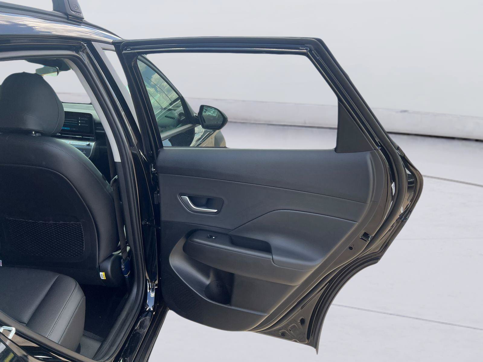 New 2026 Hyundai Kona SEL Premium FWD image 15