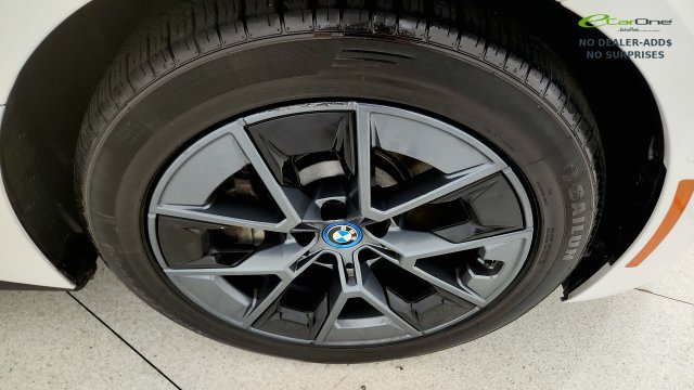 Used 2024 BMW i4 eDrive40 RWD image 80