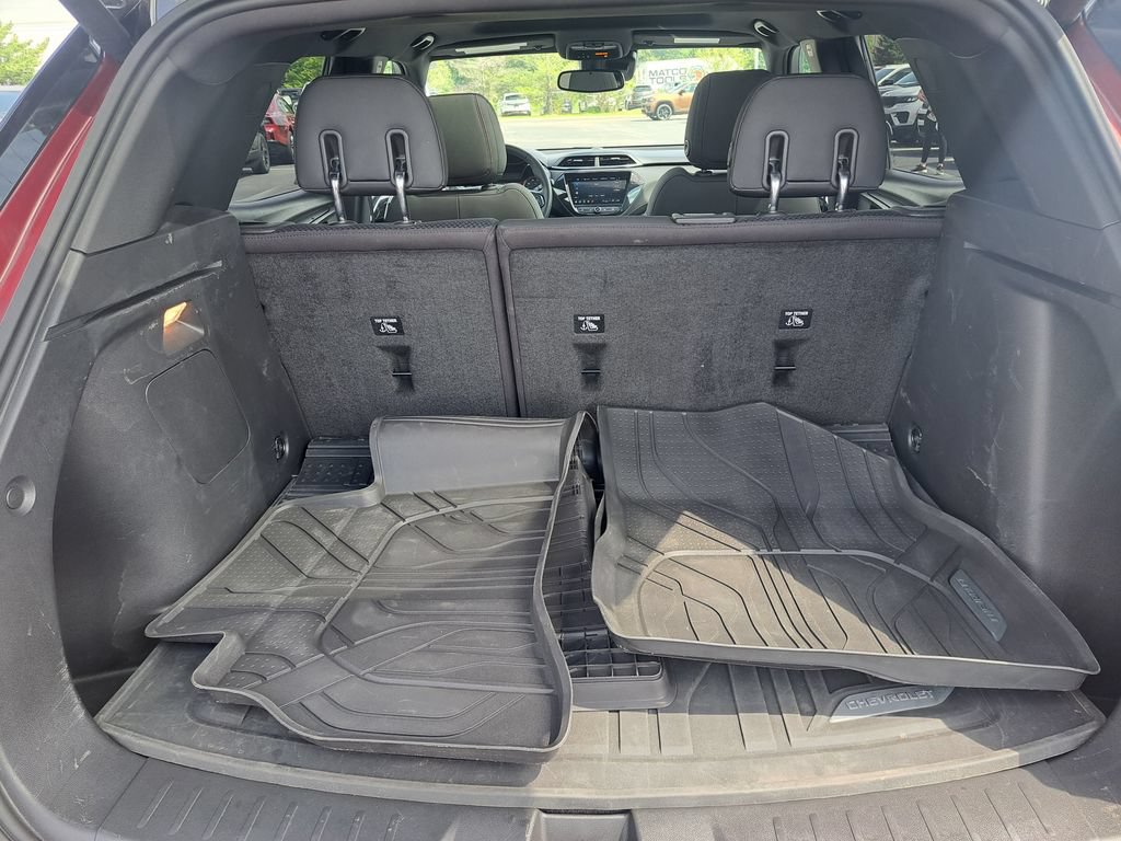 Used 2023 Chevrolet TrailBlazer RS w/ Sun and Liftgate Package AWD/4WD image 30