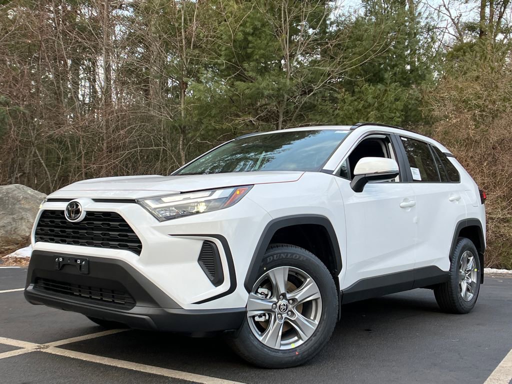 New 2025 Toyota RAV4 XLE w/ Convenience Package image 28