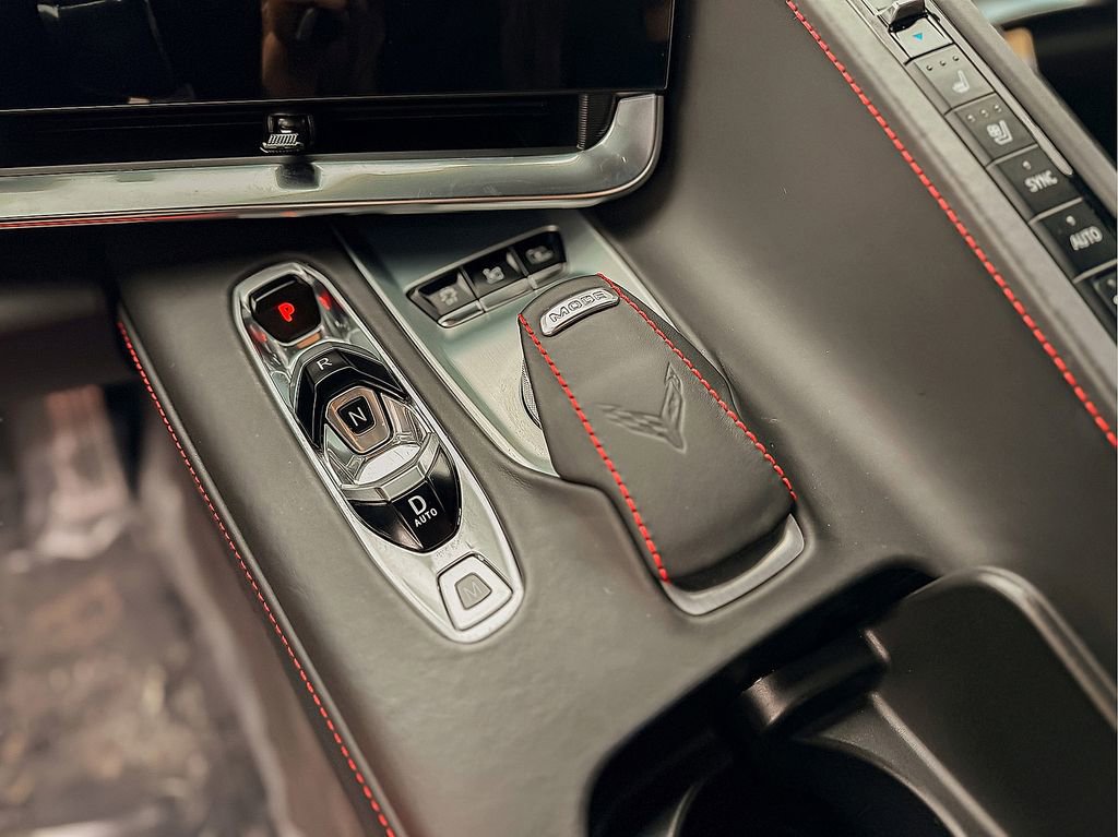 Used 2023 Chevrolet Corvette Stingray w/ Z51 Performance Package image 28