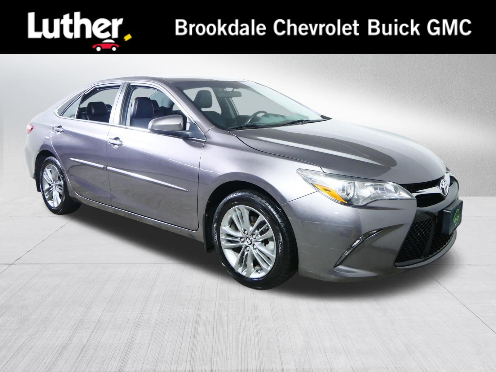 Used 2017 Toyota Camry SE w/ Protection Package (Q2)