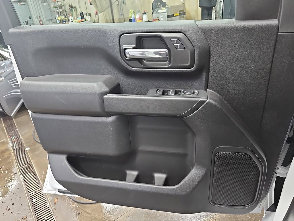 Used 2024 Chevrolet Silverado 2500 Custom w/ Custom Value Package image 25