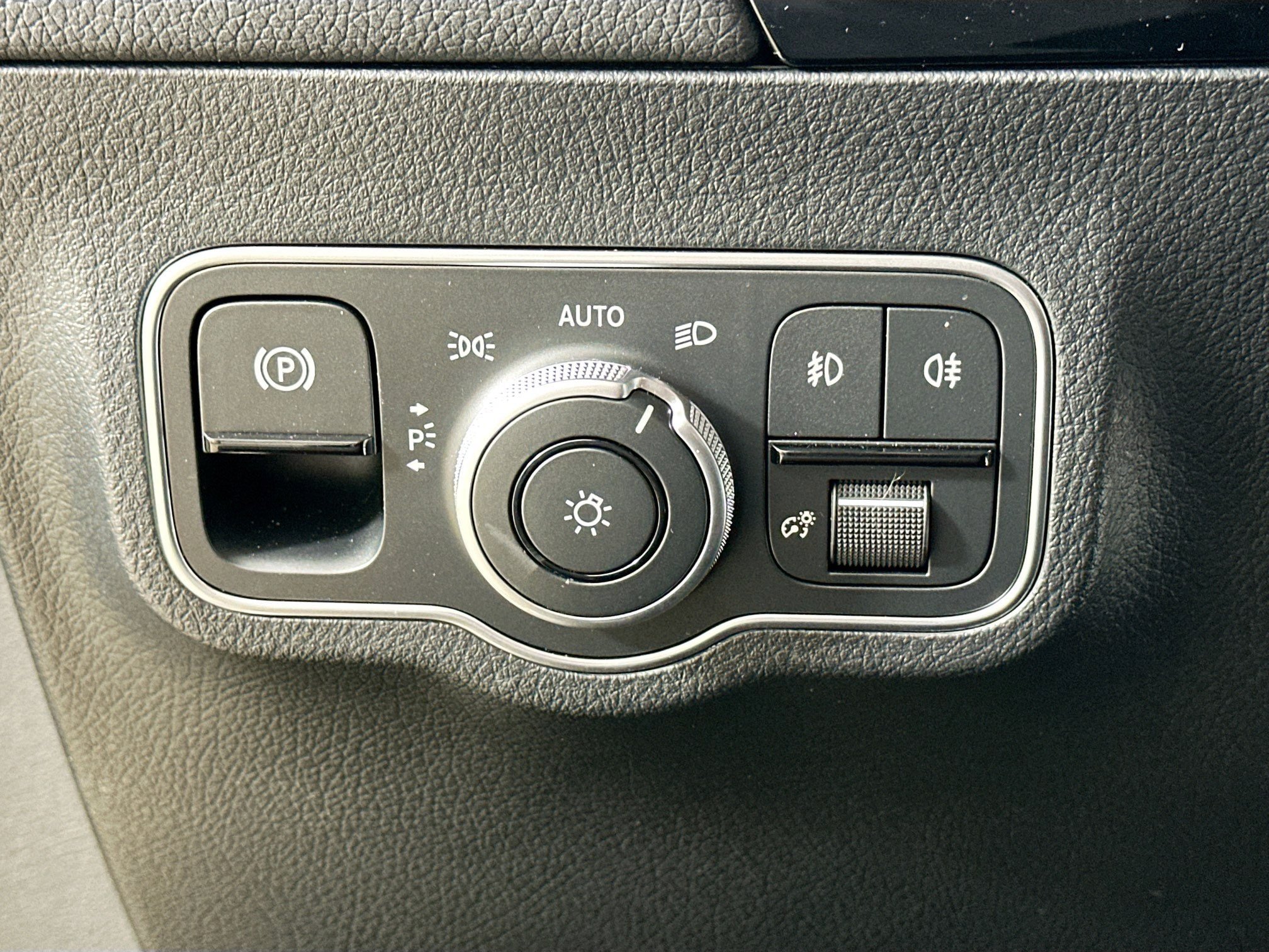 Certified 2026 Mercedes-Benz GLA 250 4MATIC image 10