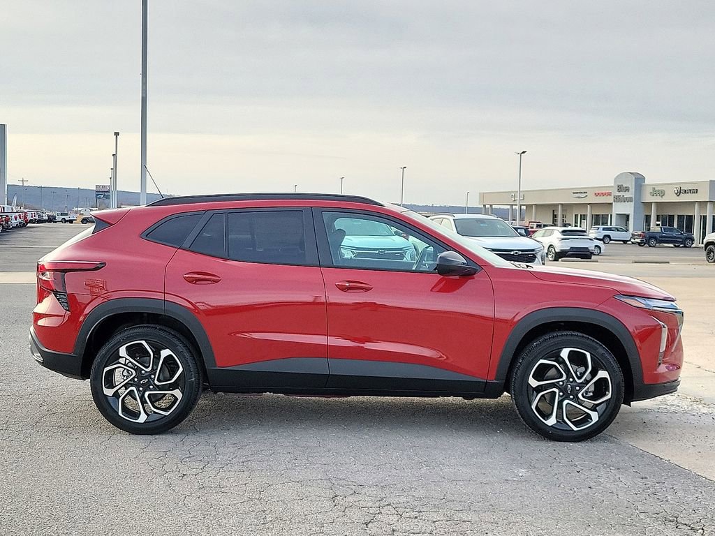 New 2026 Chevrolet Trax RS w/ Driver Confidence Package image 6