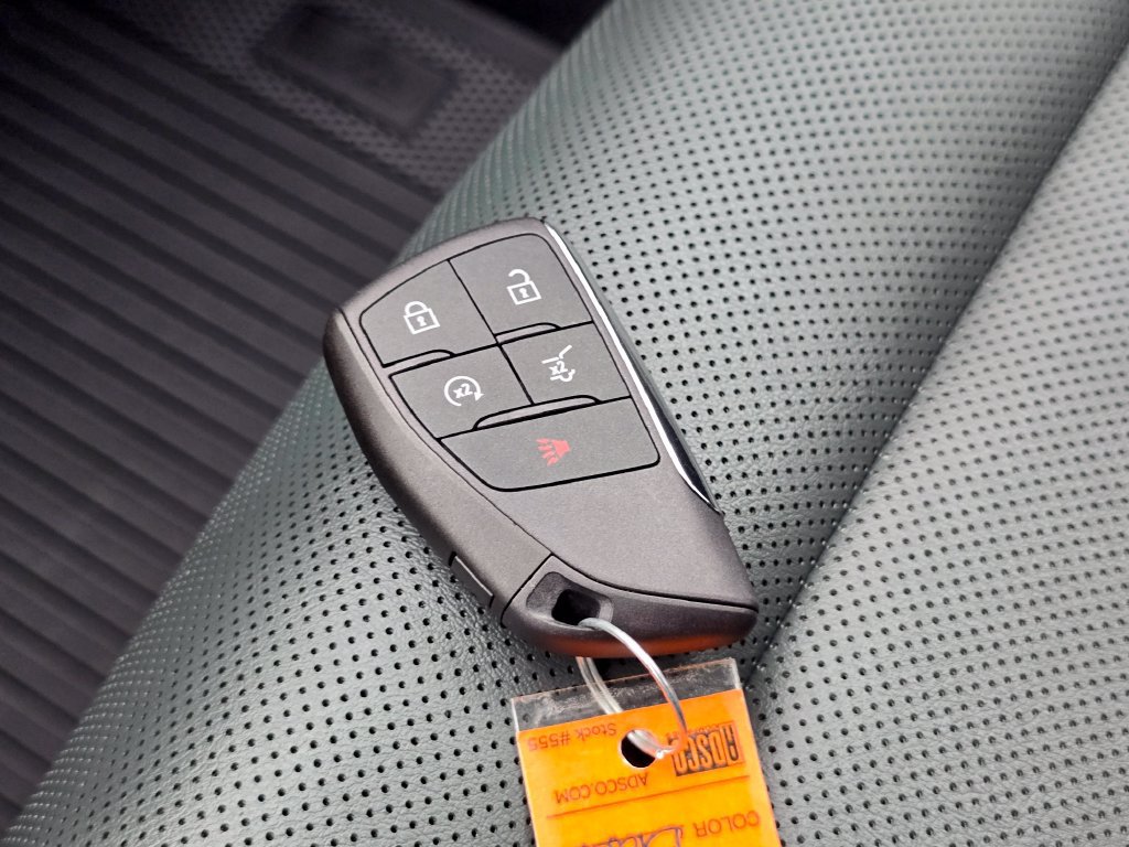 Used 2026 GMC Terrain AT4 AWD/4WD image 32