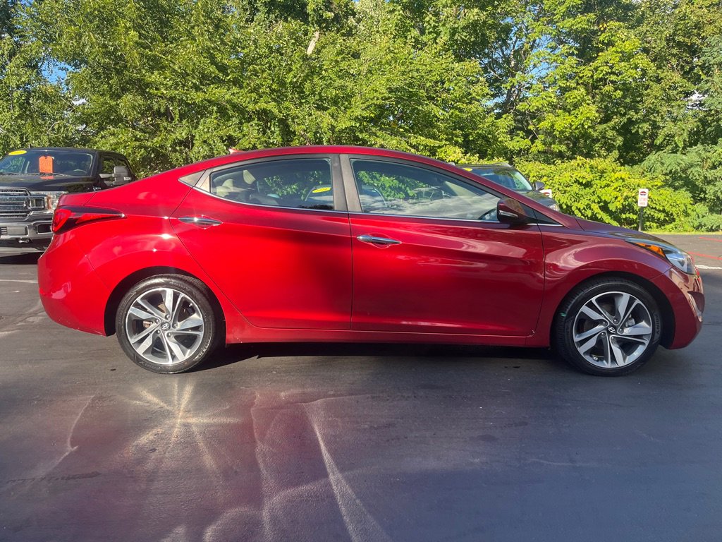 Used 2016 Hyundai Elantra Limited image 5
