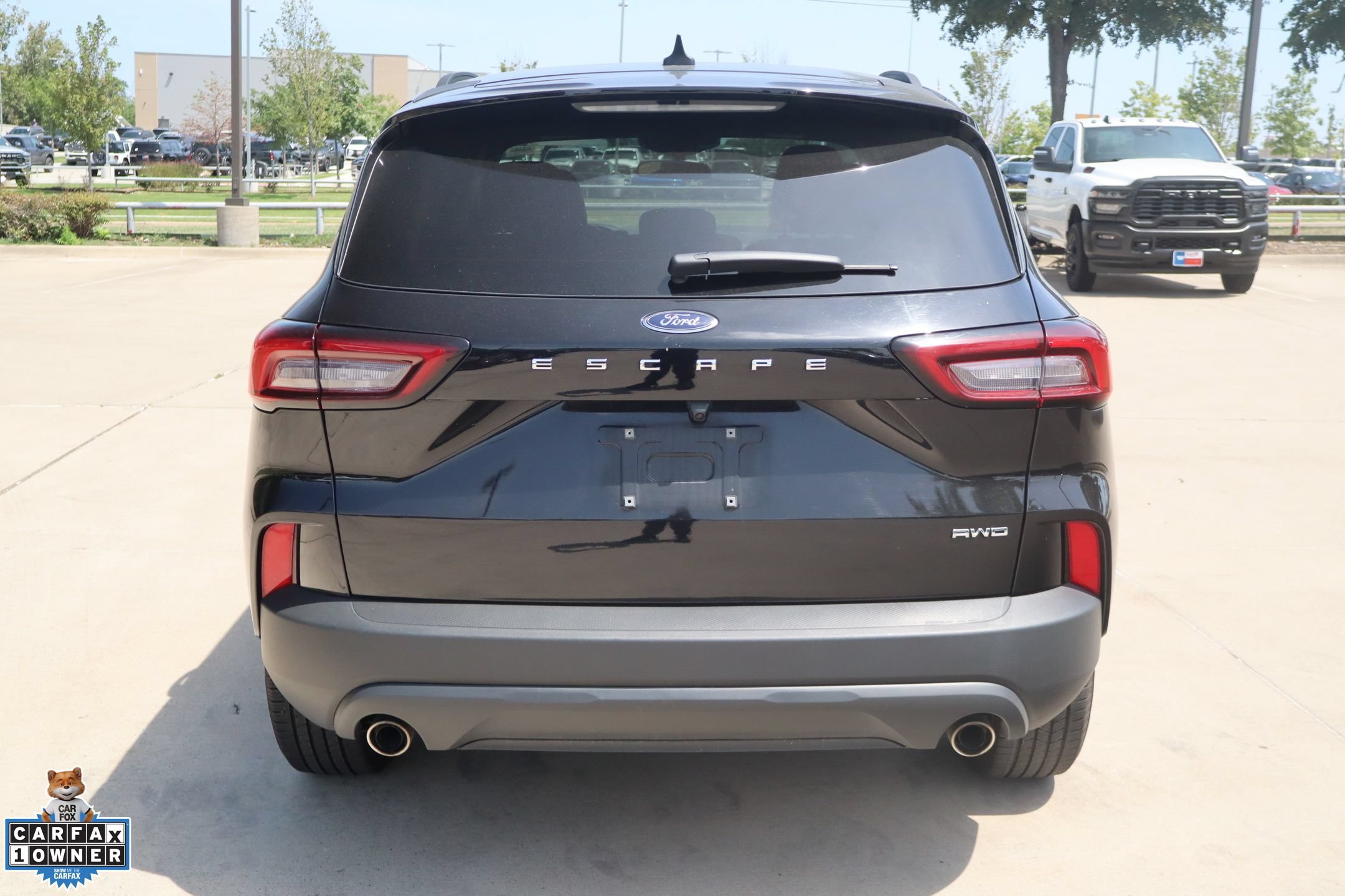 Used 2025 Ford Escape ST-Line Select AWD/4WD image 4