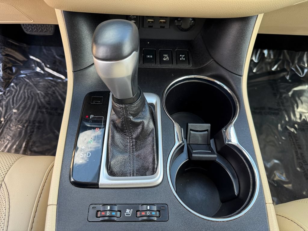 Used 2019 Toyota Highlander Limited AWD/4WD image 20