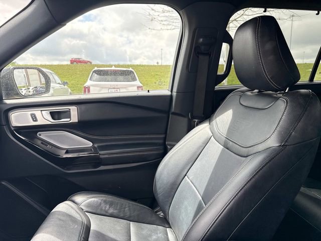Used 2021 Ford Explorer ST w/ Equipment Group 401A image 24