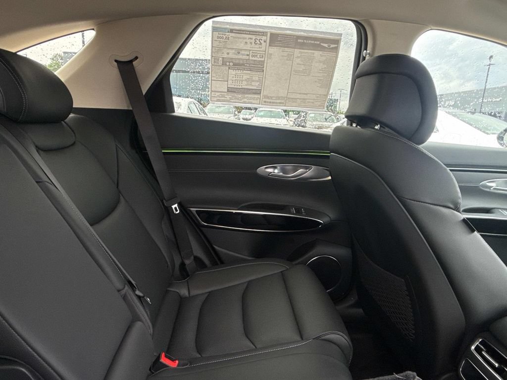 New 2026 Genesis GV70 2.5T AWD/4WD image 11