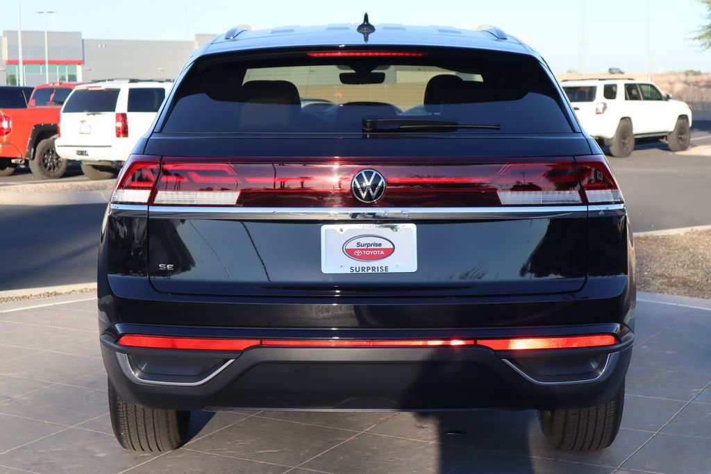 Used 2024 Volkswagen Atlas Cross Sport SE image 6