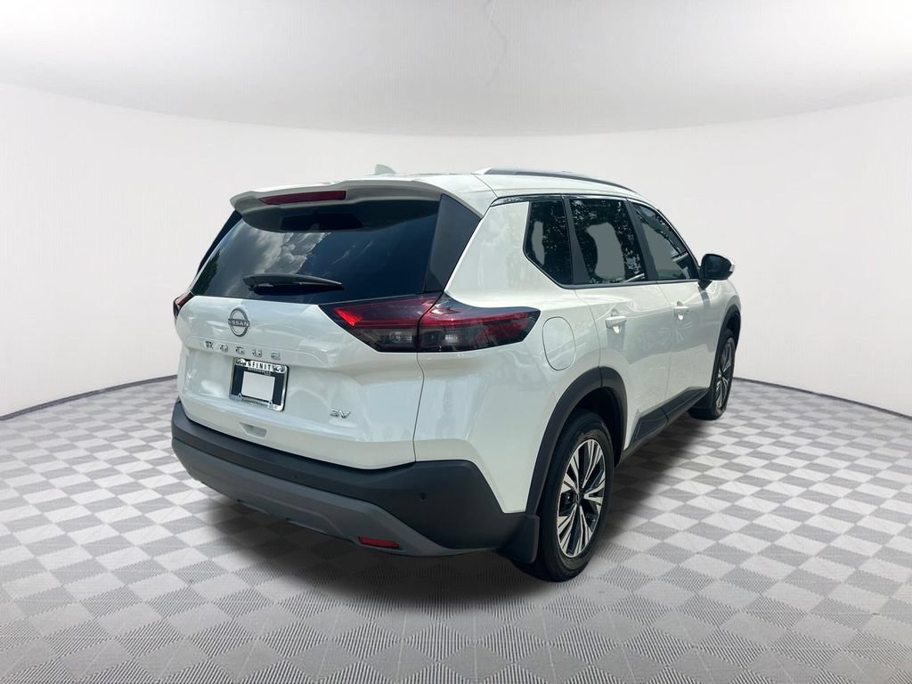 Used 2023 Nissan Rogue SV w/ SV Premium B Package FWD image 5