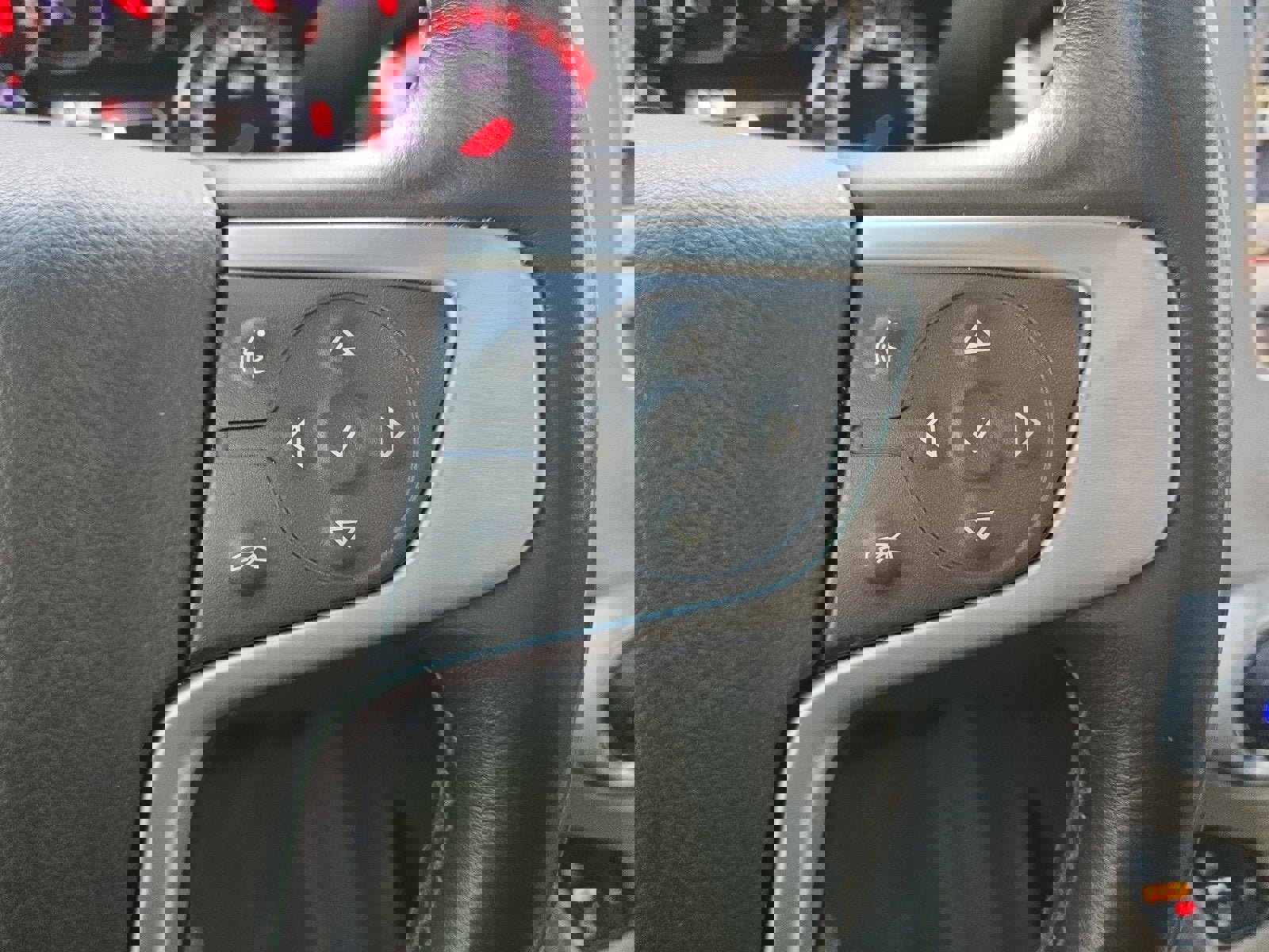 Used 2015 GMC Yukon SLT w/ Open Road Package image 15