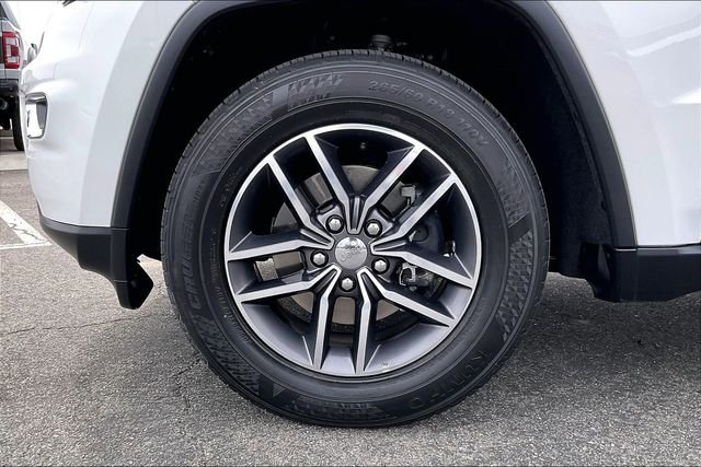 Used 2018 Jeep Grand Cherokee Limited image 8