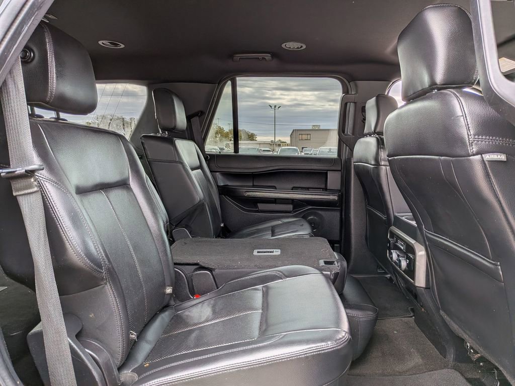 Used 2020 Ford Expedition XLT w/ Equipment Group 202A image 23