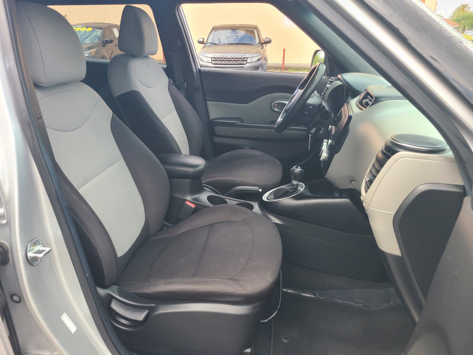 Used 2017 Kia Soul image 12