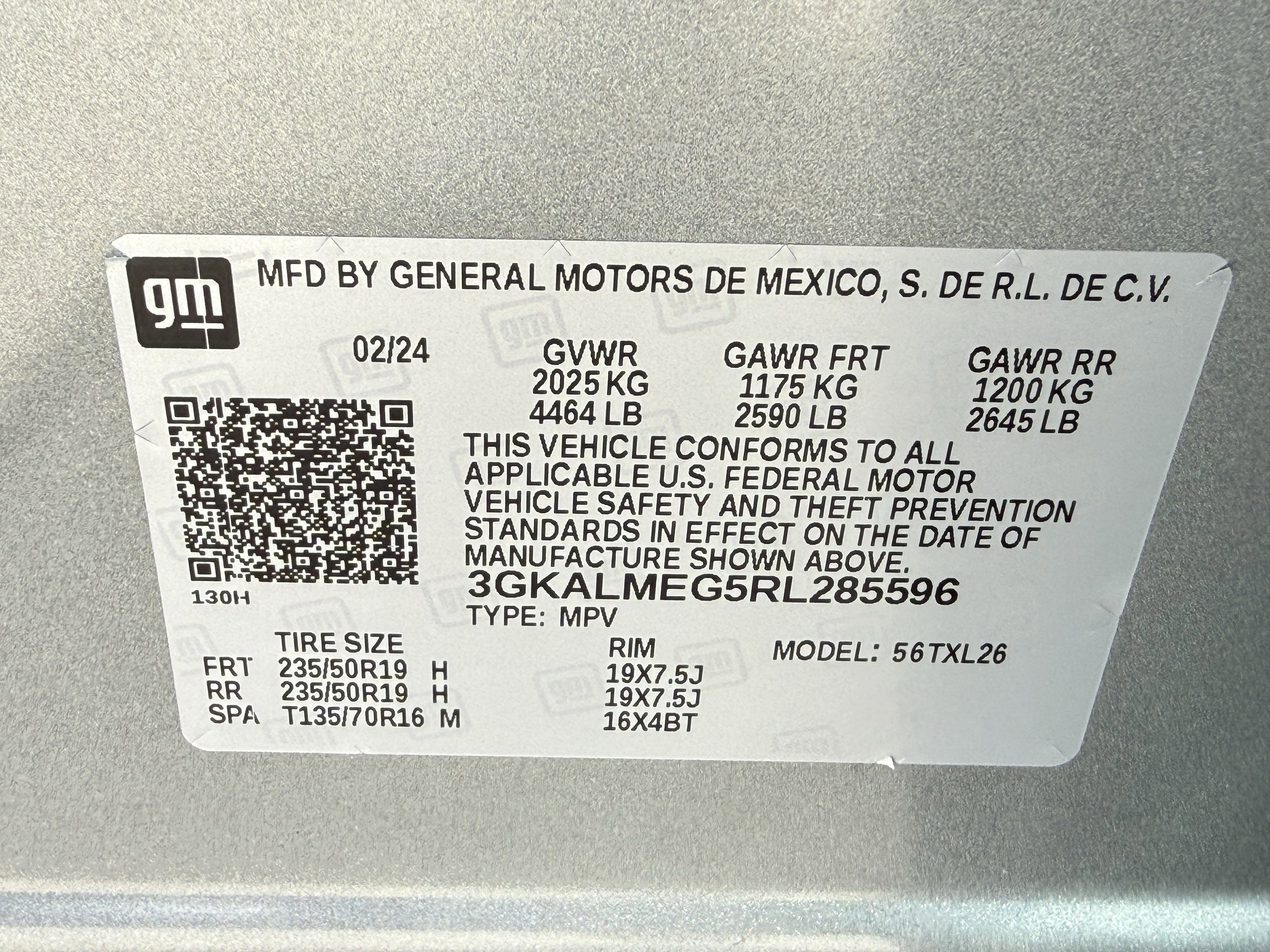 Used 2024 GMC Terrain SLE w/ Driver Convenience Package image 35