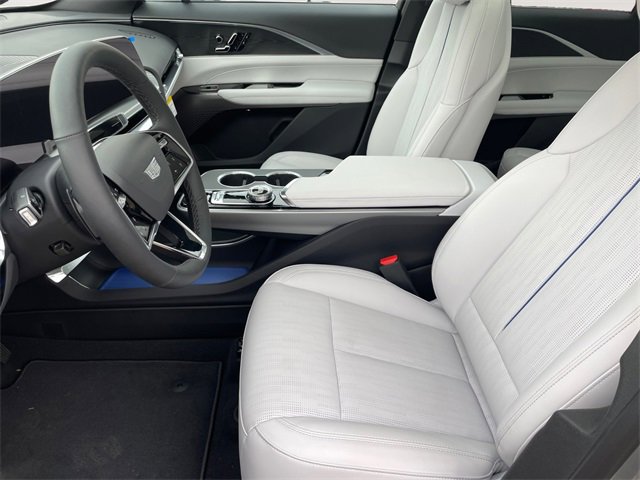 New 2025 Cadillac Lyriq Luxury image 9