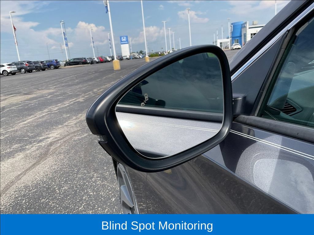 Certified 2018 Honda Accord Touring image 23