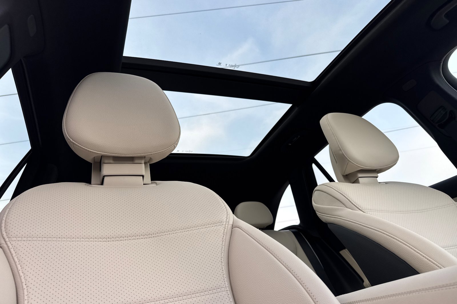 New 2026 Mercedes-Benz GLC 300 4MATIC image 17