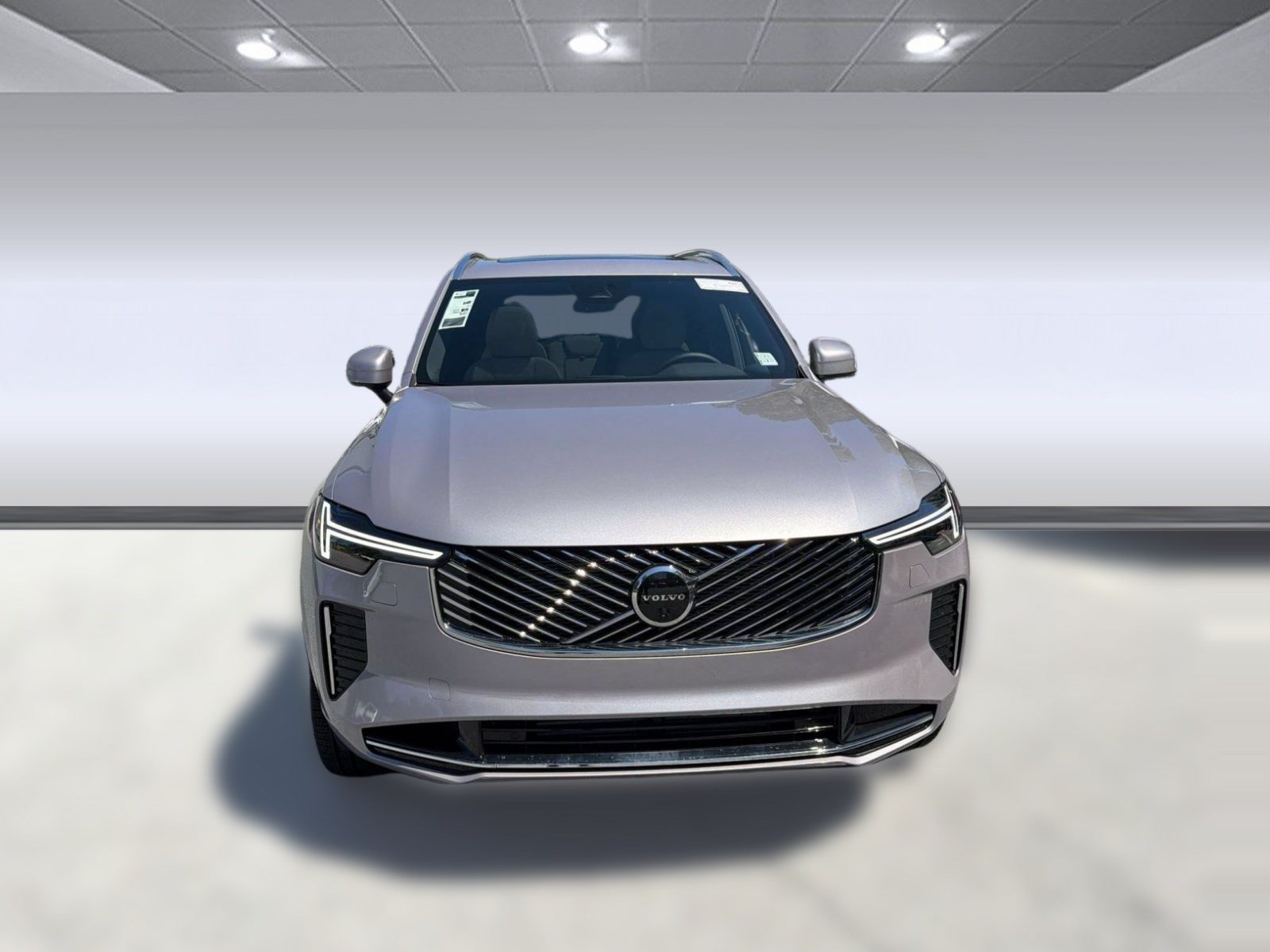 New 2026 Volvo XC90 T8 Plus w/ Protection Package Premier AWD/4WD image 6